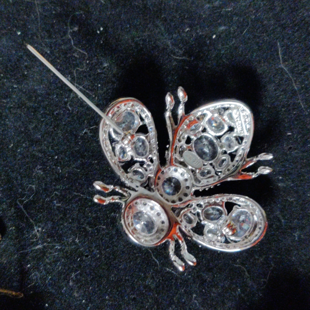 Joan Rivers RARE XL sparkly bee brooch pin - Picture 2 of 2